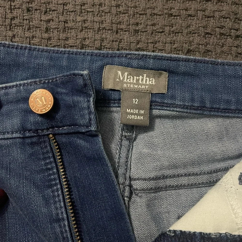 Martha Stewart Skinny Jeans with Peacock Embroidery Size 12 - Picture 10 of 12